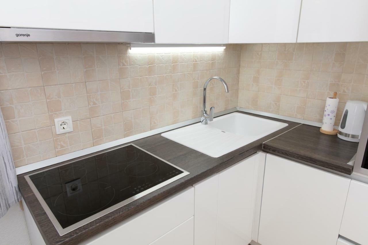Appartement David I Rino à Brela Extérieur photo